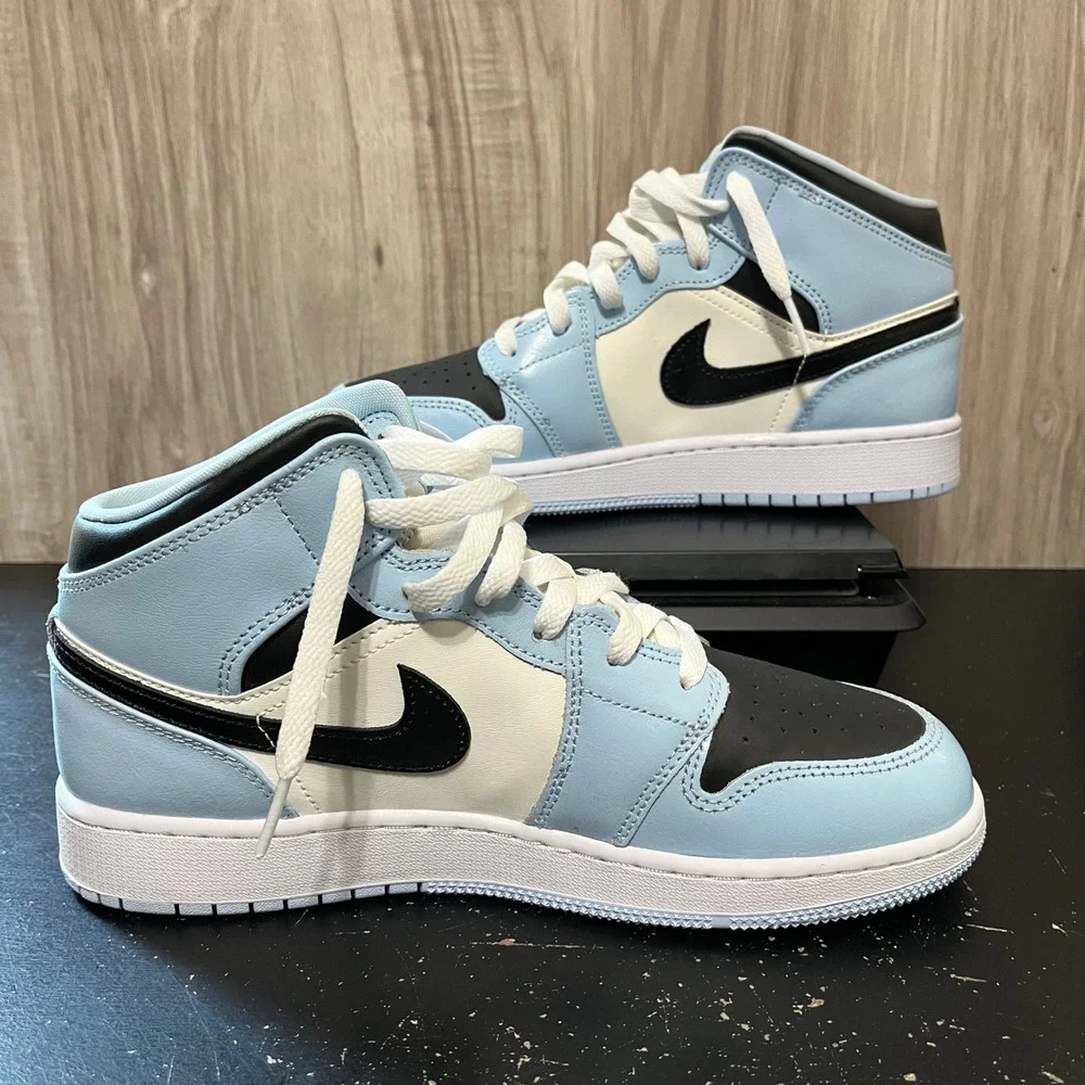 Nike Air Jordan 1 Mid GS Ice Blue Black White Sneaker 7Y Lace Up Basketball